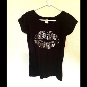 PIMATEE silver lips blouse black size large youth